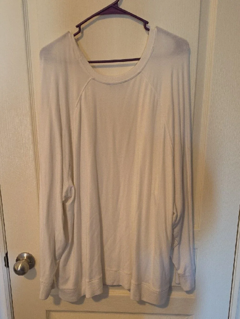 Athleta White Lightweight Long-Sleeve Pullover - Picture 4 of 4